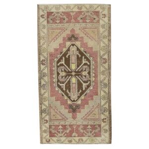 Oriental Hand Knotted Vintage Turkish Mini Rug 1'5" x 2'10"